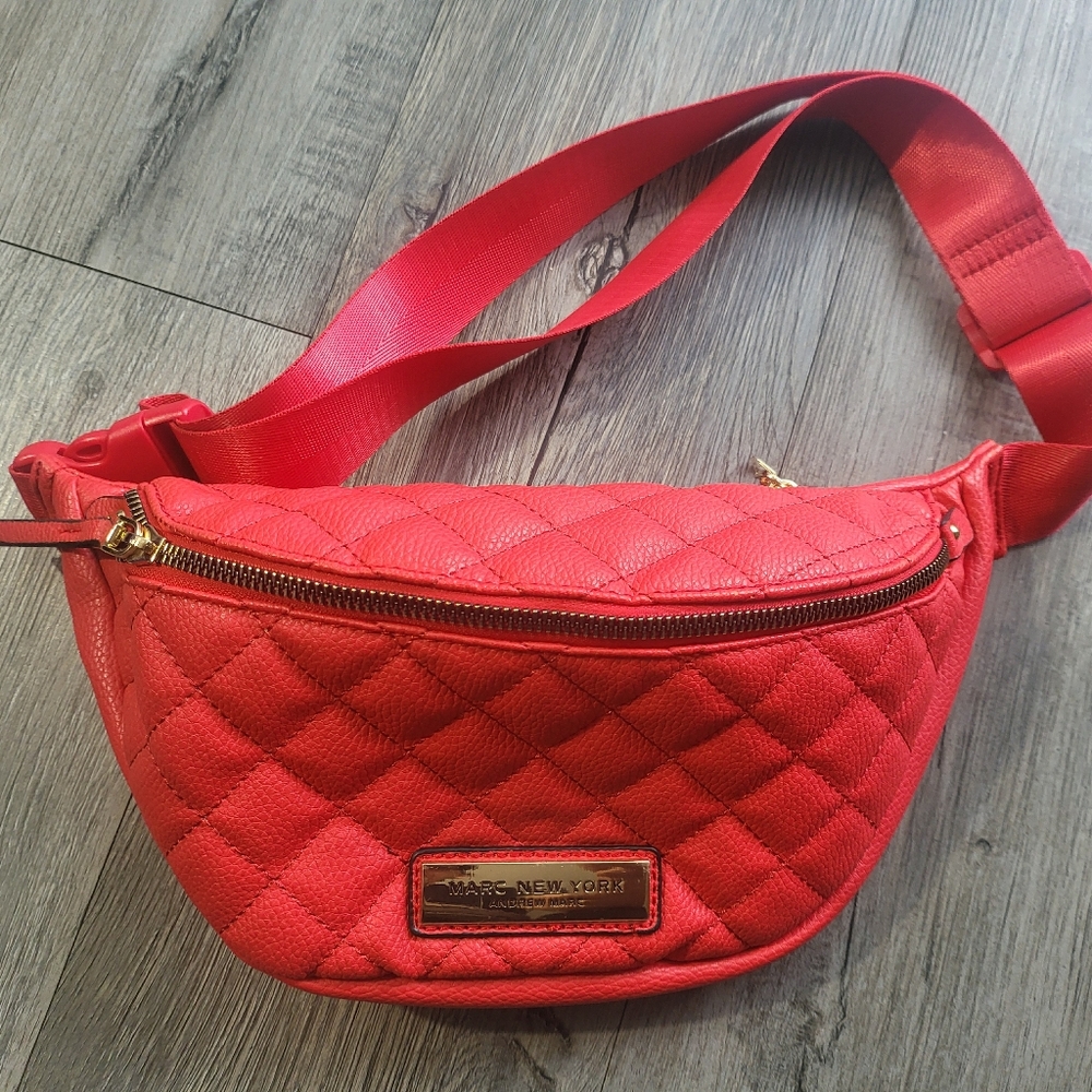 Marc New York - Andrew Marc Quilted Fanny Pack